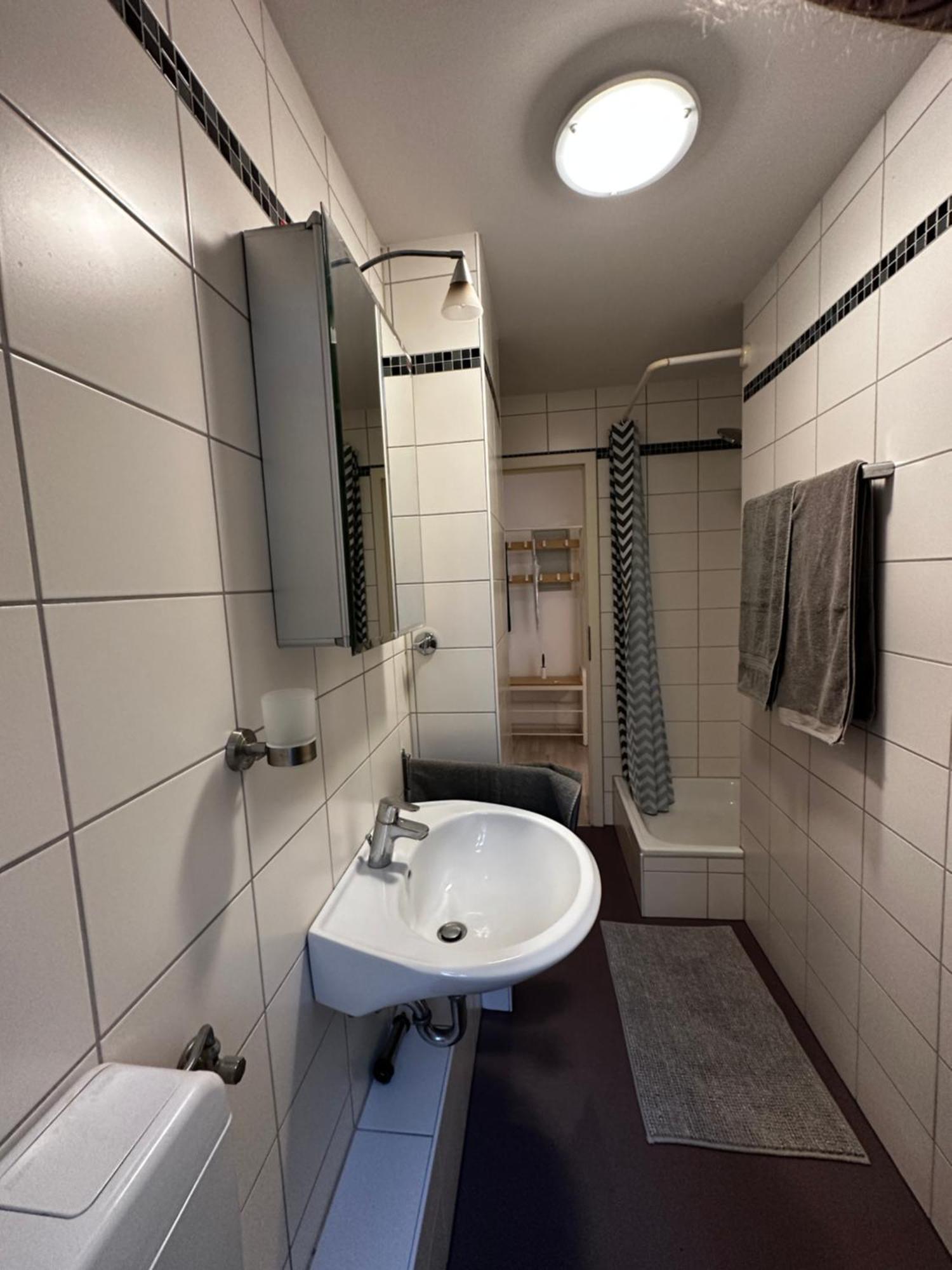 City Studios Mit Garten In Elberfeld- Zentral - Nespresso - Netflix Wuppertal Quarto foto