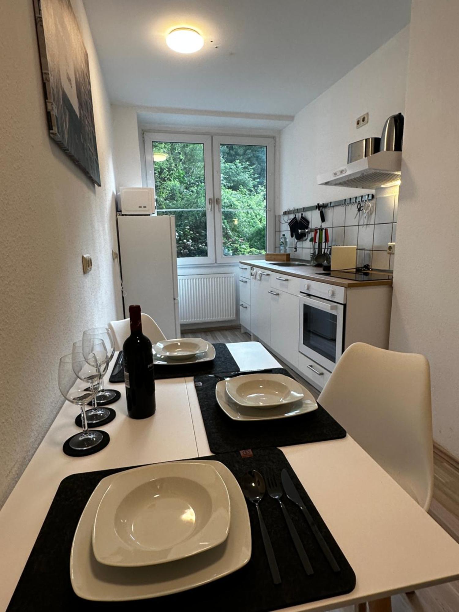 City Studios Mit Garten In Elberfeld- Zentral - Nespresso - Netflix Wuppertal Quarto foto